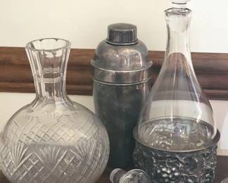 Decanters and drink shaker