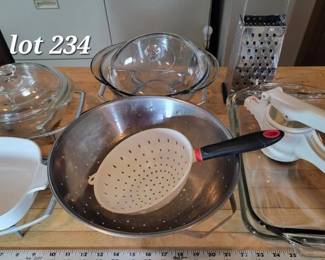 CorningWare, Pyrex and kitchen tool lot