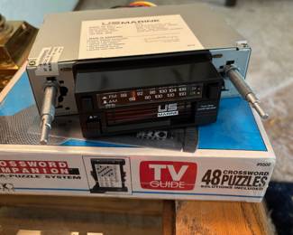 US Marine AM/FM Cassette Stereo Radio – Model No. Bay-1