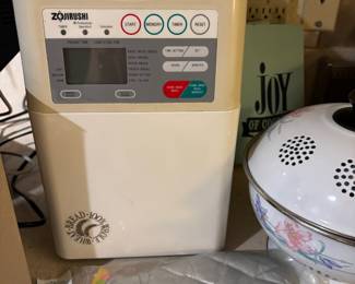 Zojirushi Home Bakery Mini Breadmaker