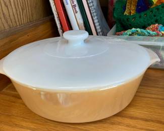 Fire King Anchor Hocking Peach Lustre 1-1/2 Quart Casserole Dish