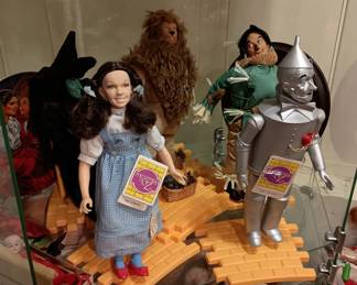 Wizard of Oz figurines