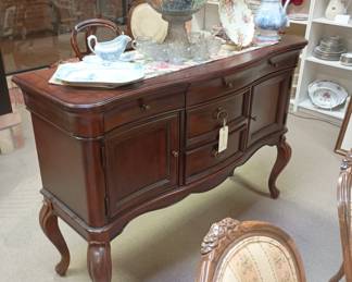 Buffet sidboard