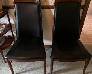 Four mid-century Drexel dining chairs (two shown here, and two shown in the preceding photo).