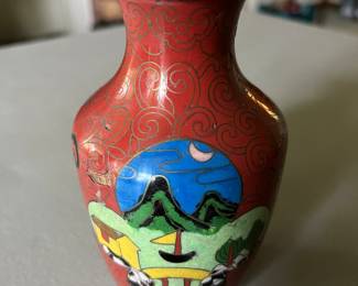 Vintage Chinese cloisonné vase.