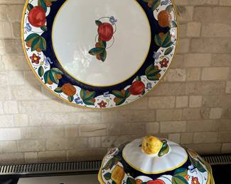 Italian Pottery Fruit Pattern Tesori di Siena Dinner Plate & Tureen