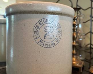1940s Pacific Stoneware Co. 2 Gallon Crock