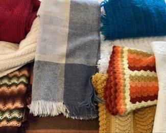 Wool Blankets, Afghans Throws