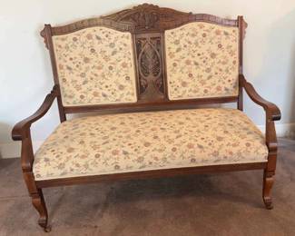 005 Vintage Carved Wood Bench