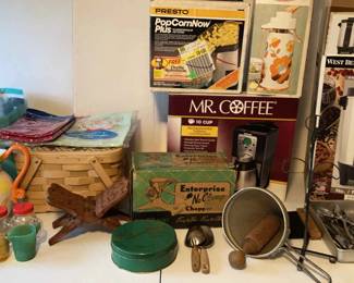 Vintage Picnic And Kitchen