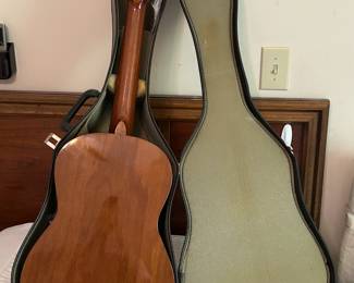 Vintage 1970's Hondo H634 Guitar