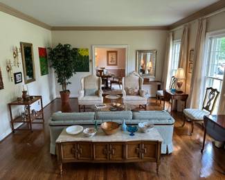 Mid century traditional living room