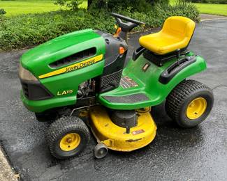 John deer riding lawn mower