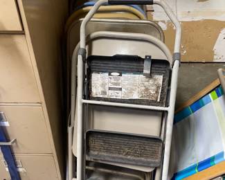 Foldable Step Ladder
