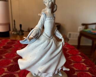 Lladro 4828 Cinderella Figurine