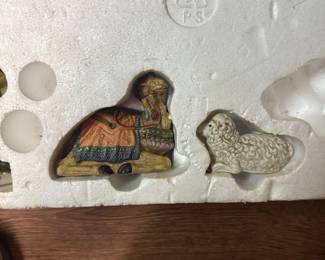 vintage International Silver Co. Christmas Deluxe 10-piece Nativity Boxed Set