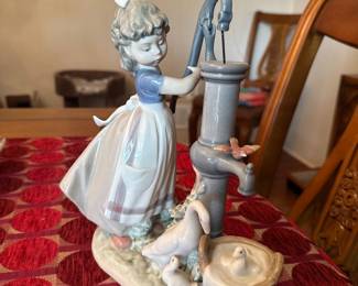 Lladro 5285 Summer on the Farm