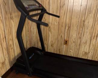 Endurance Body-Solid 5K Treadmill