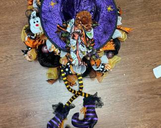 Halloween witches hat wreath