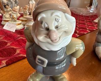 Lladro 7537 Happy Dwarf