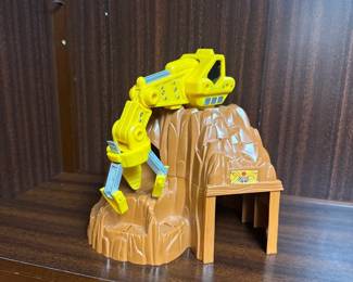 Fisher Price Geo Trax Rail & Road system Mt. Blast Construction Co.
