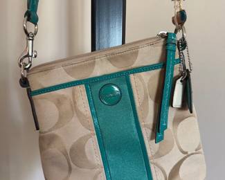 Coach Kitt Messenger Crossbody