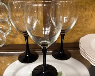 Luminarc France Black Stem Wine Glasses