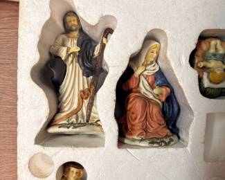 vintage International Silver Co. Christmas Deluxe 10-piece Nativity Boxed Set