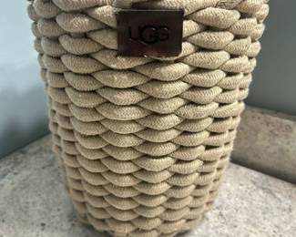 Fabric woven planter