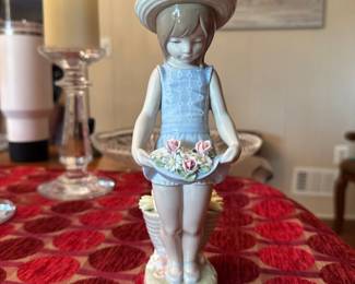 Lladro Skirt Full of Flowers