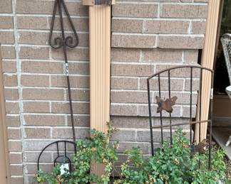 Outdoor decor