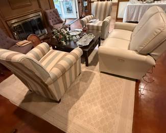 Twin recliners, rug & electric reclining sofa