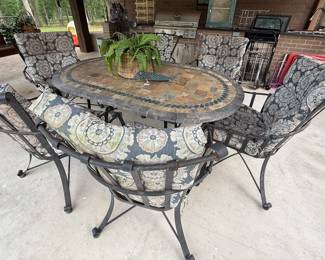Outdoor table for six