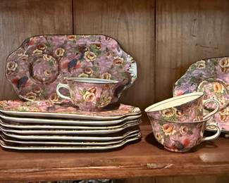 English Baker & Co, Ltd dessert set