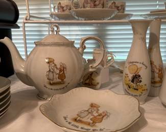 Holly Hobbie tea set