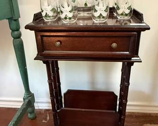 Magazine side table