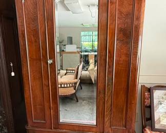 Armoire