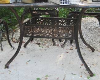 OUTDOOR DINING TABLE