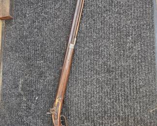 Vintage Long Gun, Show only!