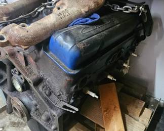 1 of 2 pictures - 265 HP Original 1955 Motor. (needs rebuilt)