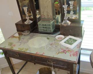 Antique folding beveled mirror vanity