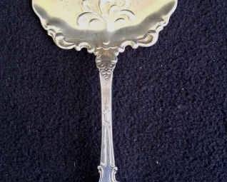 Antique Sterling Silver Server * Monogrammed * Weight = 92g