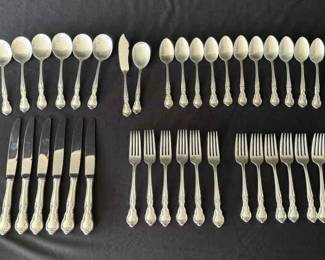 EASTERLING Sterling Silver ‘American Classic Pattern’ Flatware & Master Butter Knife Spreader