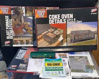 Cornerstore Train Accessories & Buildings * Ertl Diecast* Blast Furnace, Electric Furnace, Coke Oven