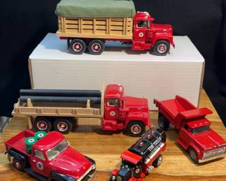 Texaco First Gear Trucks * Ertl * Mack
