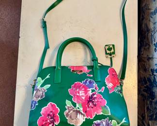Kate Spade New York Bright Water floral leather purse. Dual handle