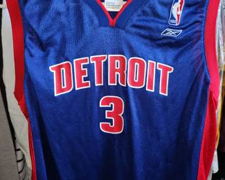 Men, women and teen clothing