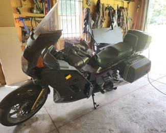 1 of 7 pictures - 1999 Kawasaki Concours ZG1000. Priced at $1500 make offer! Must sell today!