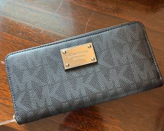 Michael Kors wallet