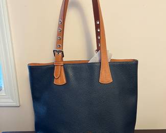 Dooney & Bourke Purse